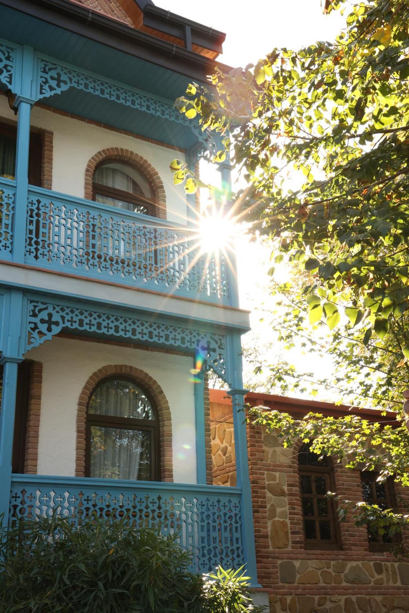 Chateau Orberi Hotel Ikalto Exterior photo